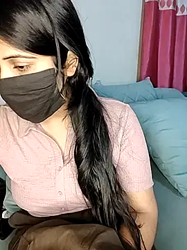 Kritika Hotty online show from 7, 3, 2025