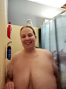 023Longandjuicy online show from 8, 11, 2025