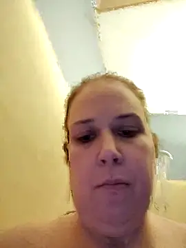 Snapshot of 023Longandjuicy chatting on 3, 2, 2026 023Longandjuicy online show from 3, 2, 2026