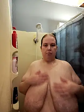 Snapshot of 023Longandjuicy chatting on 3, 12, 2025 023Longandjuicy online show from 3, 12, 2025