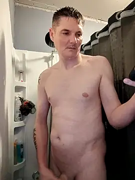 Snapshot of 023Longandjuicy chatting on 15, 4, 2026 023Longandjuicy online show from 15, 4, 2026