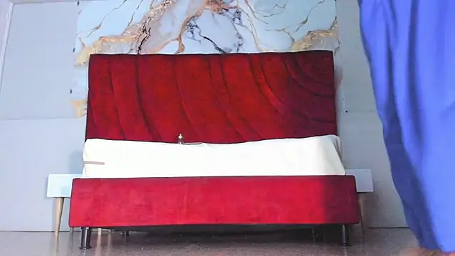 MAISE HILL1 online show from 23, 2, 2026