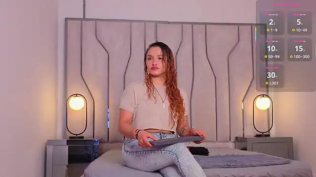 MAISE HILL1 online show from 14, 3, 2026