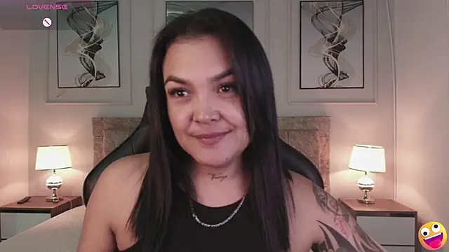 Snapshot of lyn_adamns chatting on 17, 3, 2025 lyn adamns online show from 17, 3, 2025