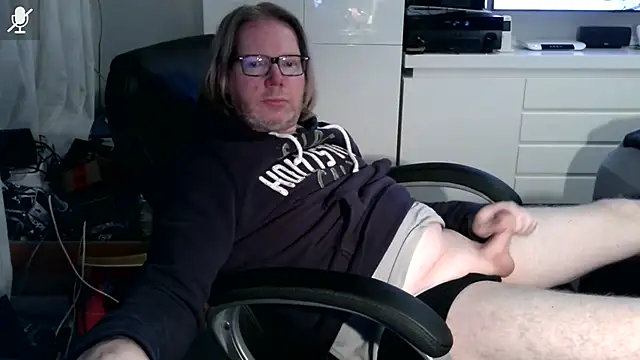 Snapshot of VSteph chatting on 31, 10, 2025 VSteph online show from 31, 10, 2025