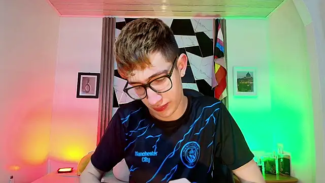 Erik Osorio online show from 15, 9, 2025