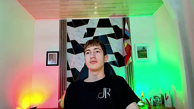 Erik Osorio online show from 2, 10, 2025