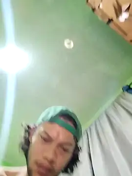 Zombra 42 online show from 9, 4, 2026