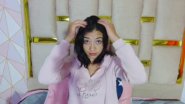 nina carther online show from 5, 2, 2026