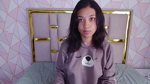 nina carther online show from 22, 4, 2026