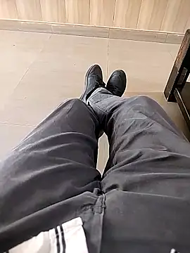 Snapshot of Delhi28 chatting on 13, 10, 2025 Delhi28 online show from 13, 10, 2025