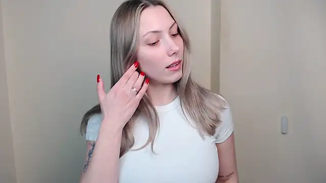 VanessaMay  online show from 13, 4, 2026