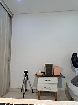 Anal Luucia online show from 20, 6, 2026