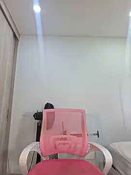 Anal Luucia online show from 16, 9, 2025