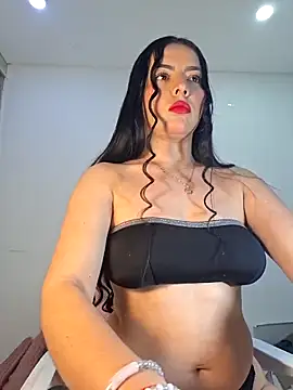 Anal Luucia online show from 4, 2, 2026