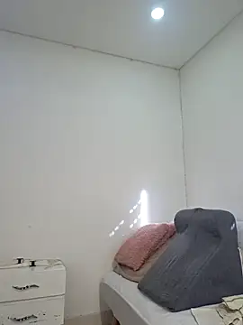 Anal Luucia online show from 15, 5, 2026