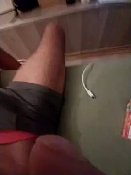 Snapshot of boysexy350 chatting on 1, 1, 2025 boysexy350 online show from 1, 1, 2025