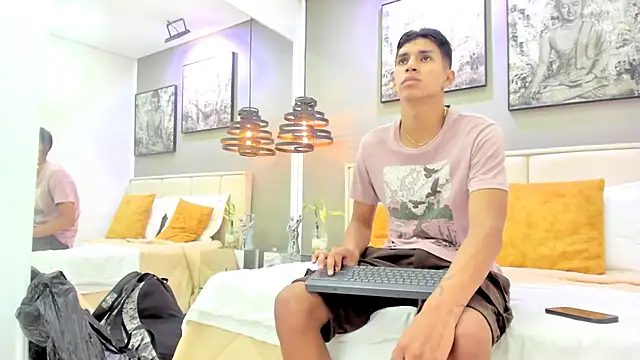 kieran derek online show from 23, 10, 2025