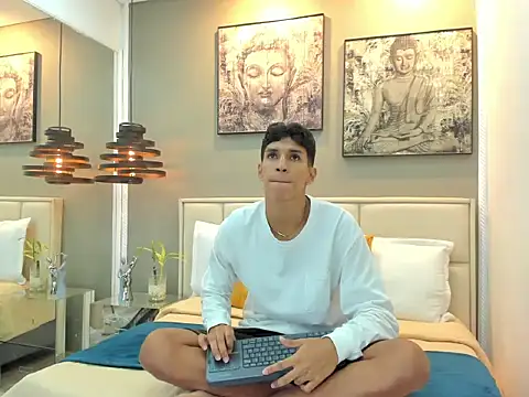 kieran derek online show from 29, 10, 2025