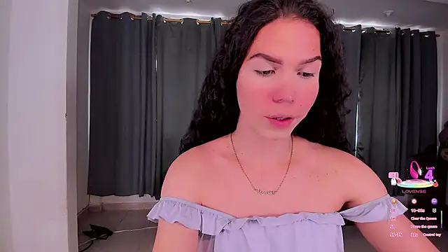 gatitavenecis online show from 15, 4, 2026