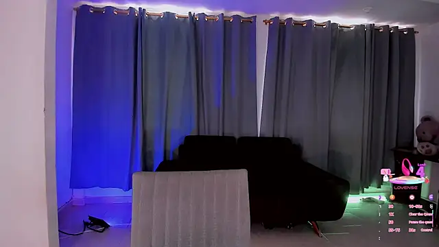 gatitavenecis online show from 14, 4, 2026