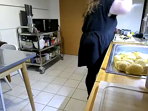 MarthaBriest online show from 27, 11, 2025