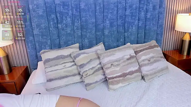 pretty sunlight  online show from 13, 2, 2026