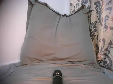 TheSweetBerry online show from 4, 3, 2026