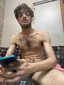 Snapshot of Tomito14 chatting on 12, 10, 2025 Tomito14 online show from 12, 10, 2025