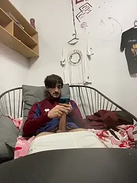 Snapshot of Tomito14 chatting on 25, 9, 2025 Tomito14 online show from 25, 9, 2025