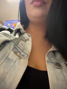 Snapshot of Tisha_Busty chatting on 30, 7, 2026 Tisha Busty online show from 30, 7, 2026