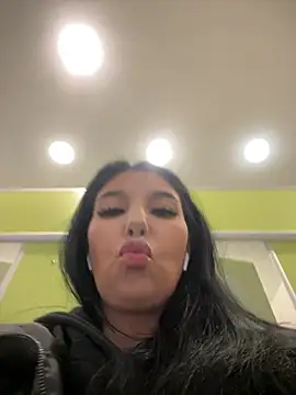 Tisha Busty online show from 3, 2, 2026