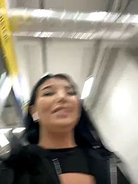 Tisha Busty online show from 17, 12, 2025