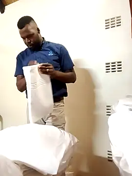 Snapshot of Touch_mysoul chatting on 16, 10, 2025 Touch mysoul online show from 16, 10, 2025