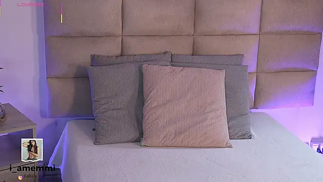 emma brooks1 online show from 22, 10, 2025