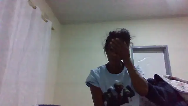 Snapshot of sweets_80 chatting on 22, 6, 2026 sweets 80 online show from 22, 6, 2026