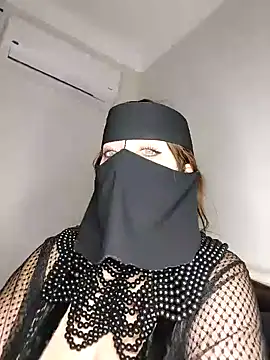 -Arab milf- online show from 1, 1, 2025