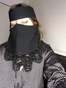 -Arab milf- online show from 2, 1, 2025