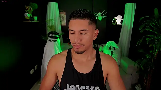 Aaronfox x online show from 10, 10, 2025