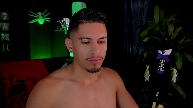 Aaronfox x online show from 21, 10, 2025