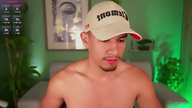 Aaronfox x online show from 1, 3, 2025