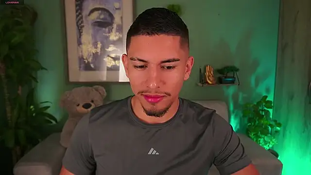 Aaronfox x online show from 10, 3, 2025