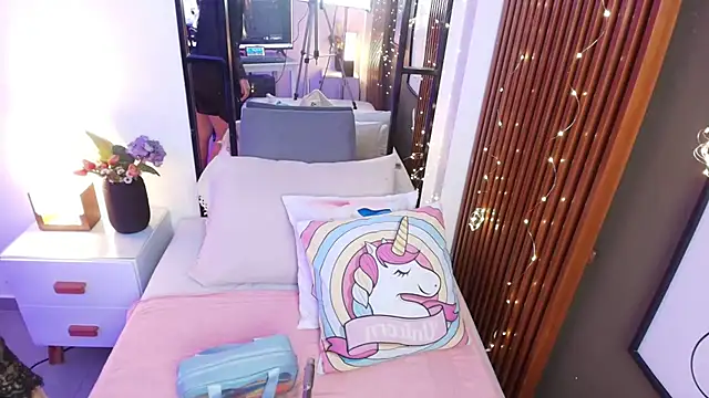 brigiitte rohan online show from 13, 10, 2025