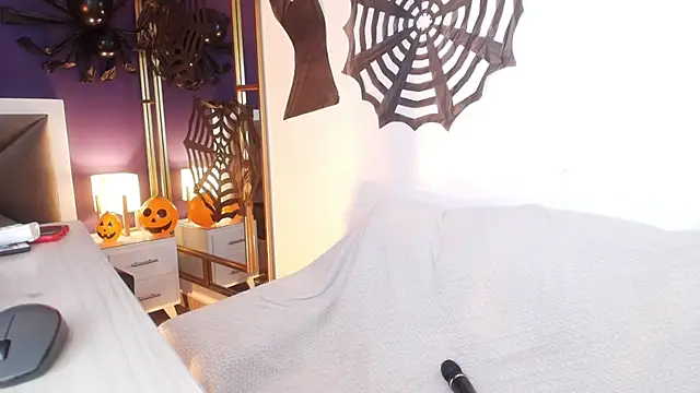 brigiitte rohan online show from 31, 10, 2025