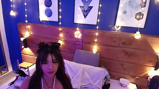 brigiitte rohan online show from 5, 12, 2025