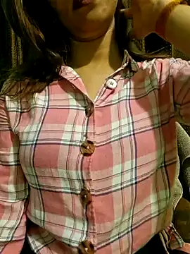 MIss-Naina online show from 7, 2, 2025