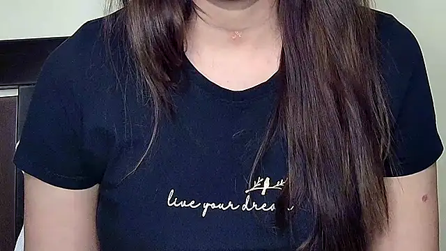 Snapshot of MIss-Naina chatting on 23, 11, 2025 MIss-Naina online show from 23, 11, 2025