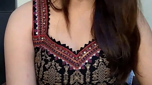 Snapshot of MIss-Naina chatting on 25, 10, 2025 MIss-Naina online show from 25, 10, 2025