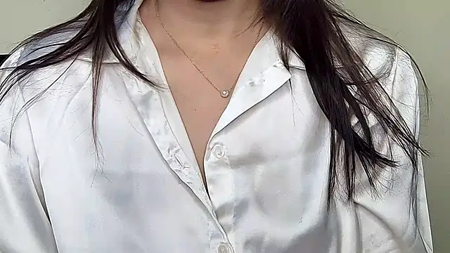 Snapshot of MIss-Naina chatting on 28, 11, 2025 MIss-Naina online show from 28, 11, 2025