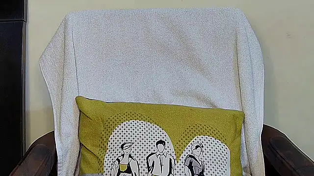 Snapshot of MIss-Naina chatting on 3, 11, 2025 MIss-Naina online show from 3, 11, 2025